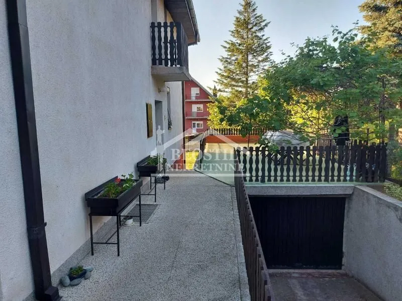 Prodaja, kuća, 412m², Jugovo, Smederevo