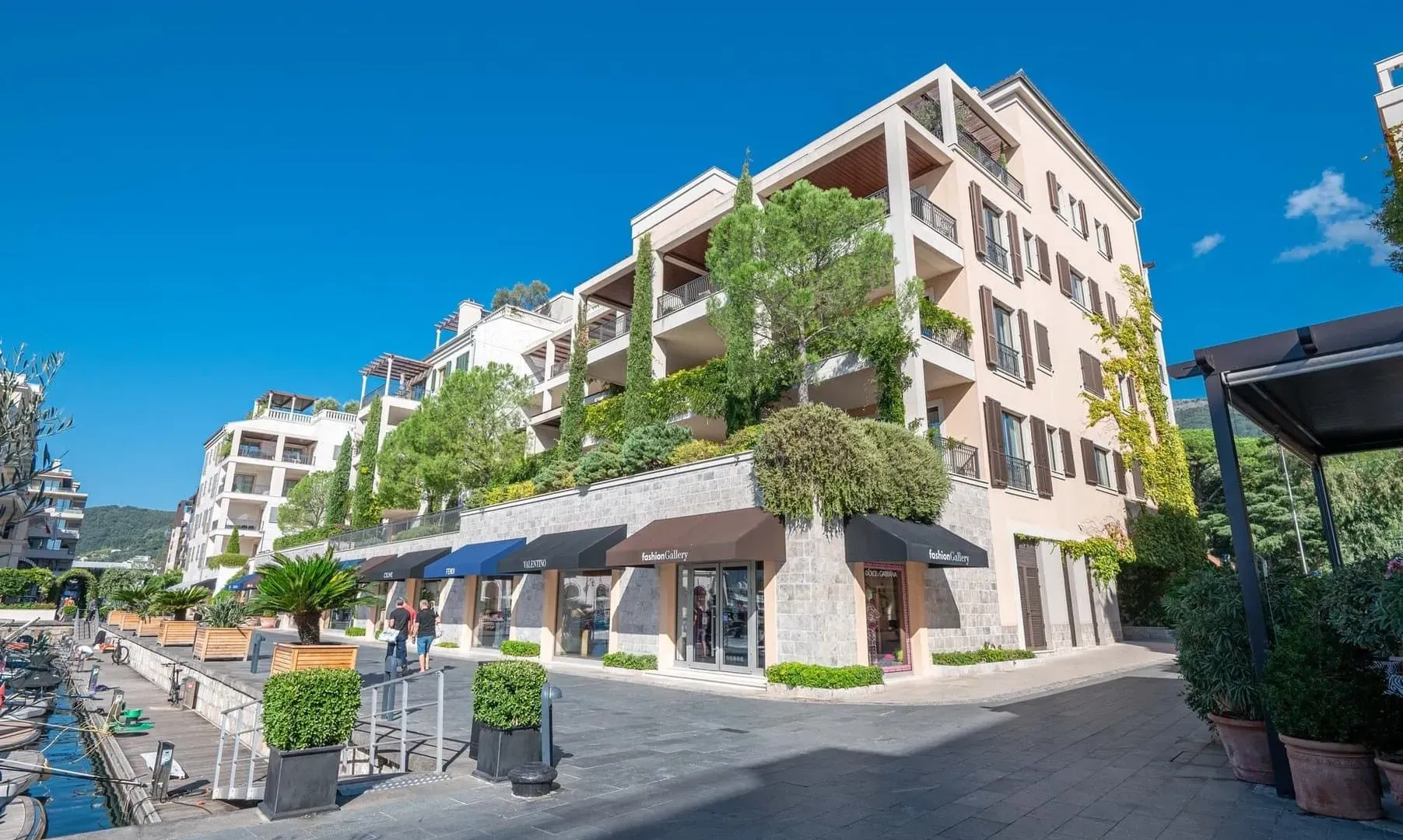 Izdavanje, jednosoban stan, 64m², Porto Montenegro, Tivat