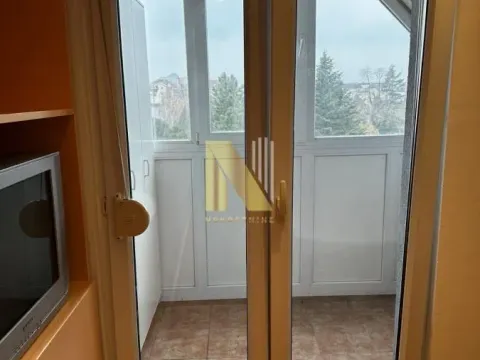 Izdavanje, dvosoban stan, 51m², Sajmište, Novi Sad - image 9