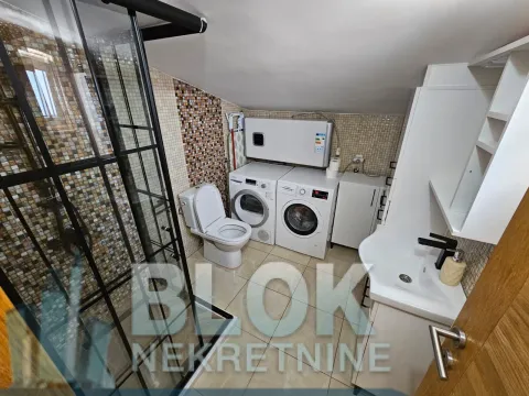 Izdavanje, trosoban stan, 155m², Zabjelo, Podgorica - image 11