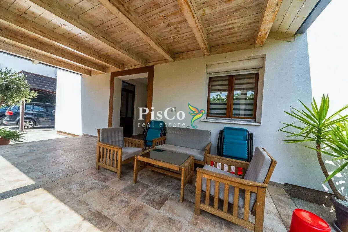 Prodaja, kuća, 200m², Donja Gorica, Podgorica