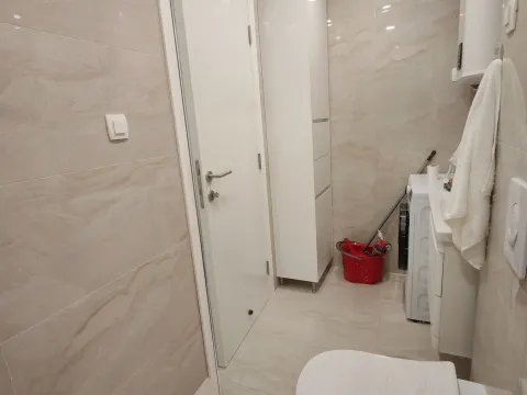 Rent, two bedroom apartment, 67m², Bečići, Budva - image 14