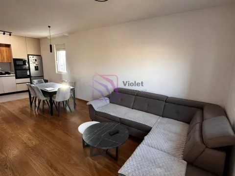 Prodaja, dvosoban stan, 72m², City Kvart, Podgorica - image 8