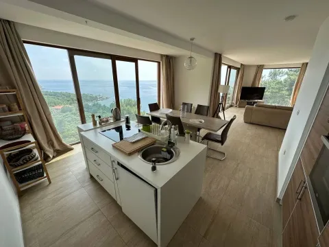 Rent, two bedroom apartment, 110m², Sveti Stefan, Budva - image 4