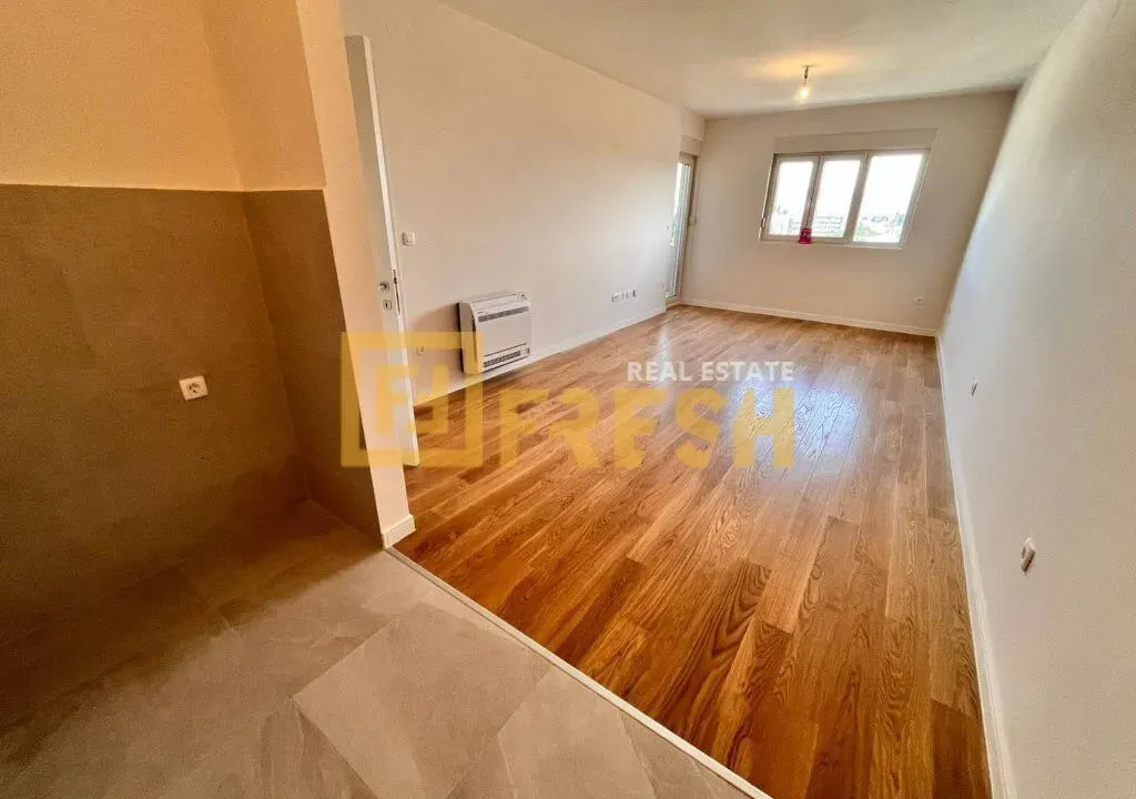 Izdavanje, dvosoban stan, 70m², City Kvart, Podgorica