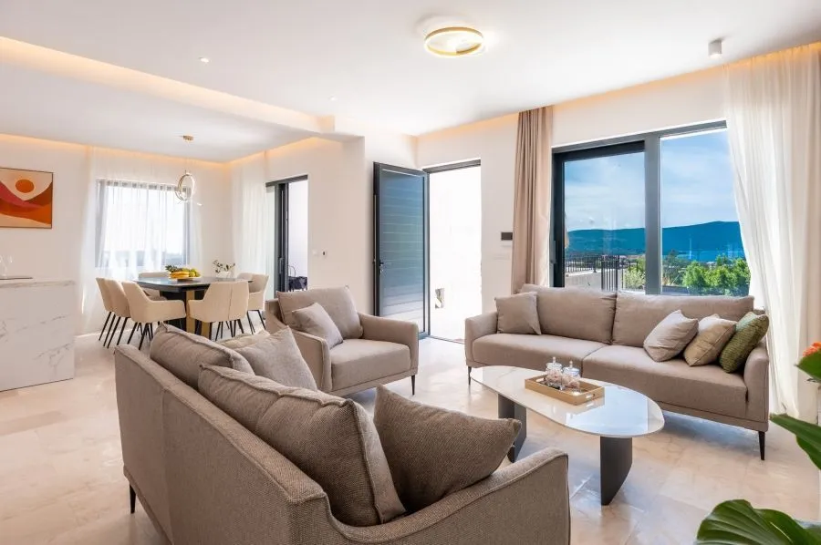 Prodaja, kuća, 250m², Mrčevac, Tivat