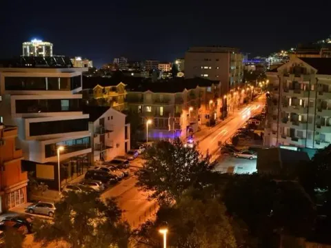 Izdavanje, garsonjera, 30m², Rozino, Budva - image 9
