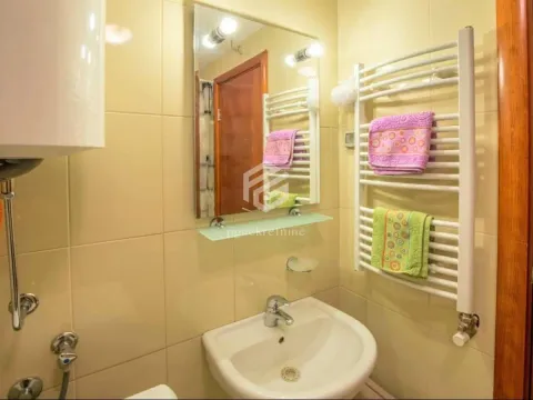 Izdavanje, dvosoban stan, 67m², Preko Morače, Podgorica - image 12