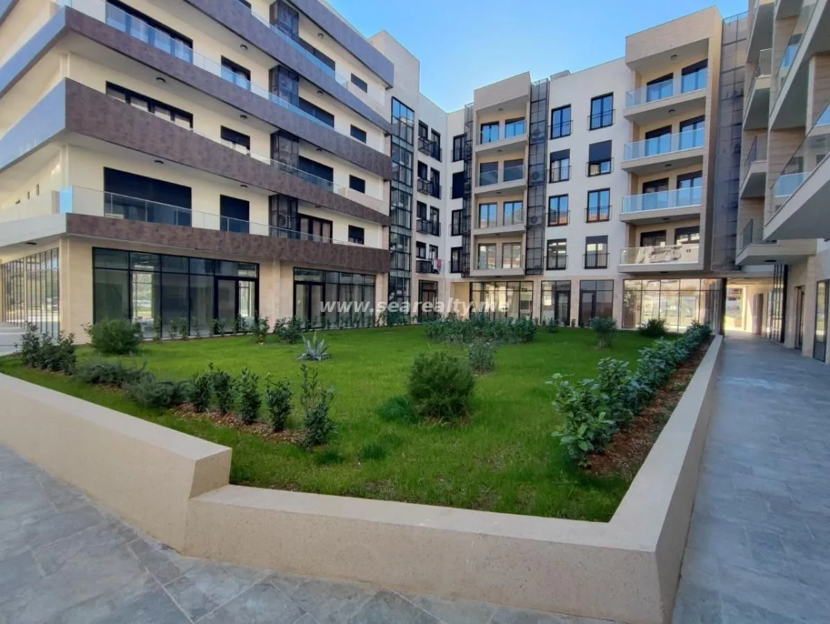 Rent, one bedroom apartment, 54m², Seljanovo, Tivat