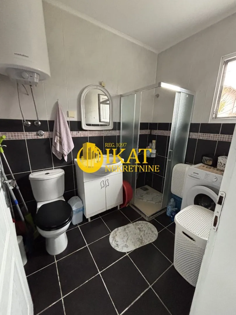 Sale, house, 80m², Batajnica, Beograd