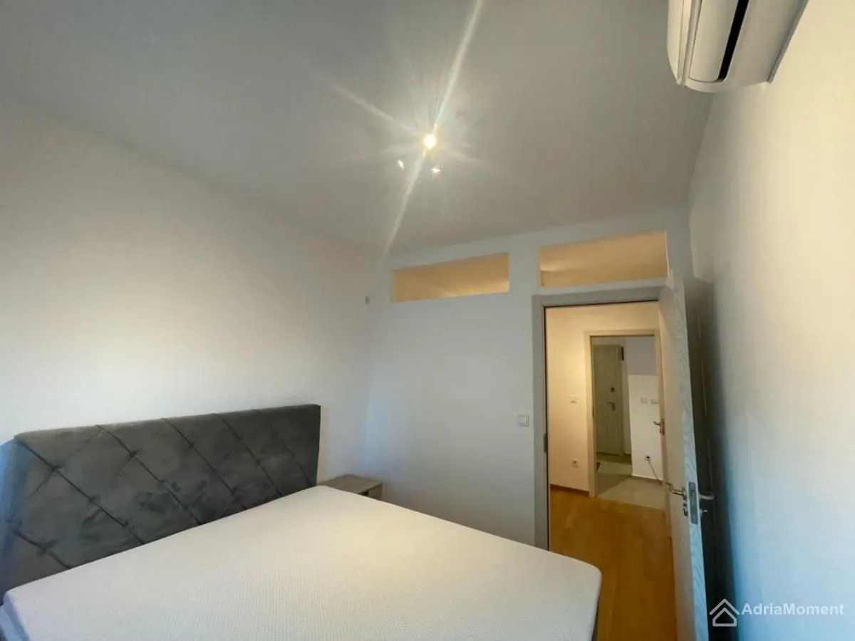 Sale, two bedroom apartment, 89m², Bečići, Budva