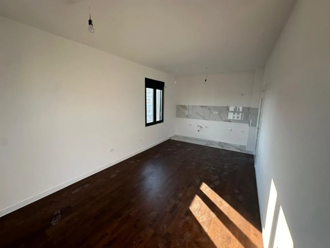 Prodaja, trosoban stan, 66m², Central Point, Podgorica