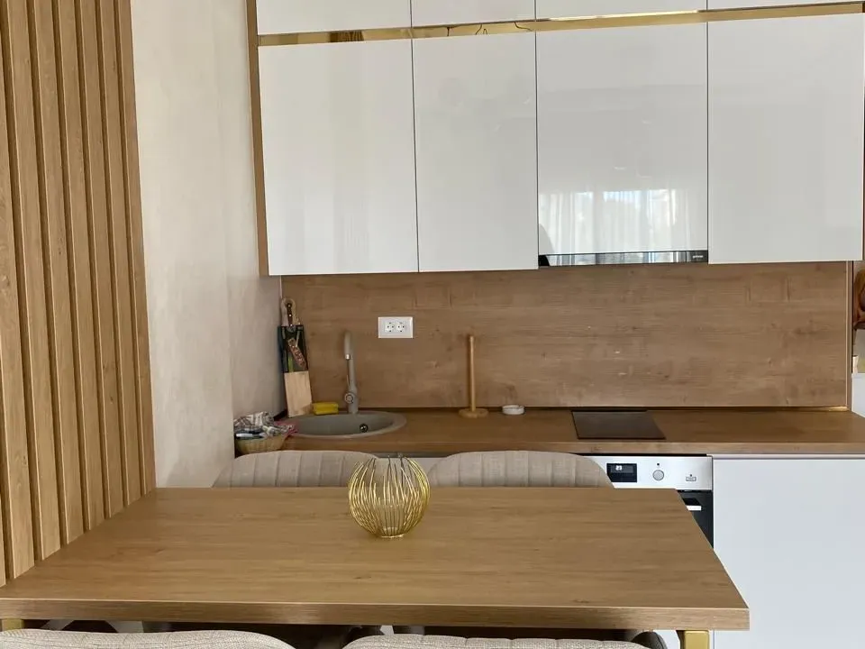 Prodaja, jednosoban stan, 42m², Bečići, Budva