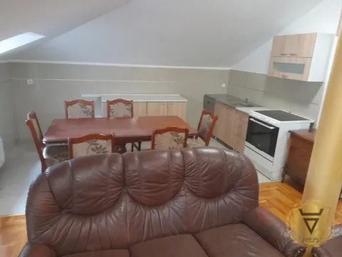 Rent, four bedroom apartment, 105m², Denkova Basta, Zvezdara Sve Podlokacije - image 2