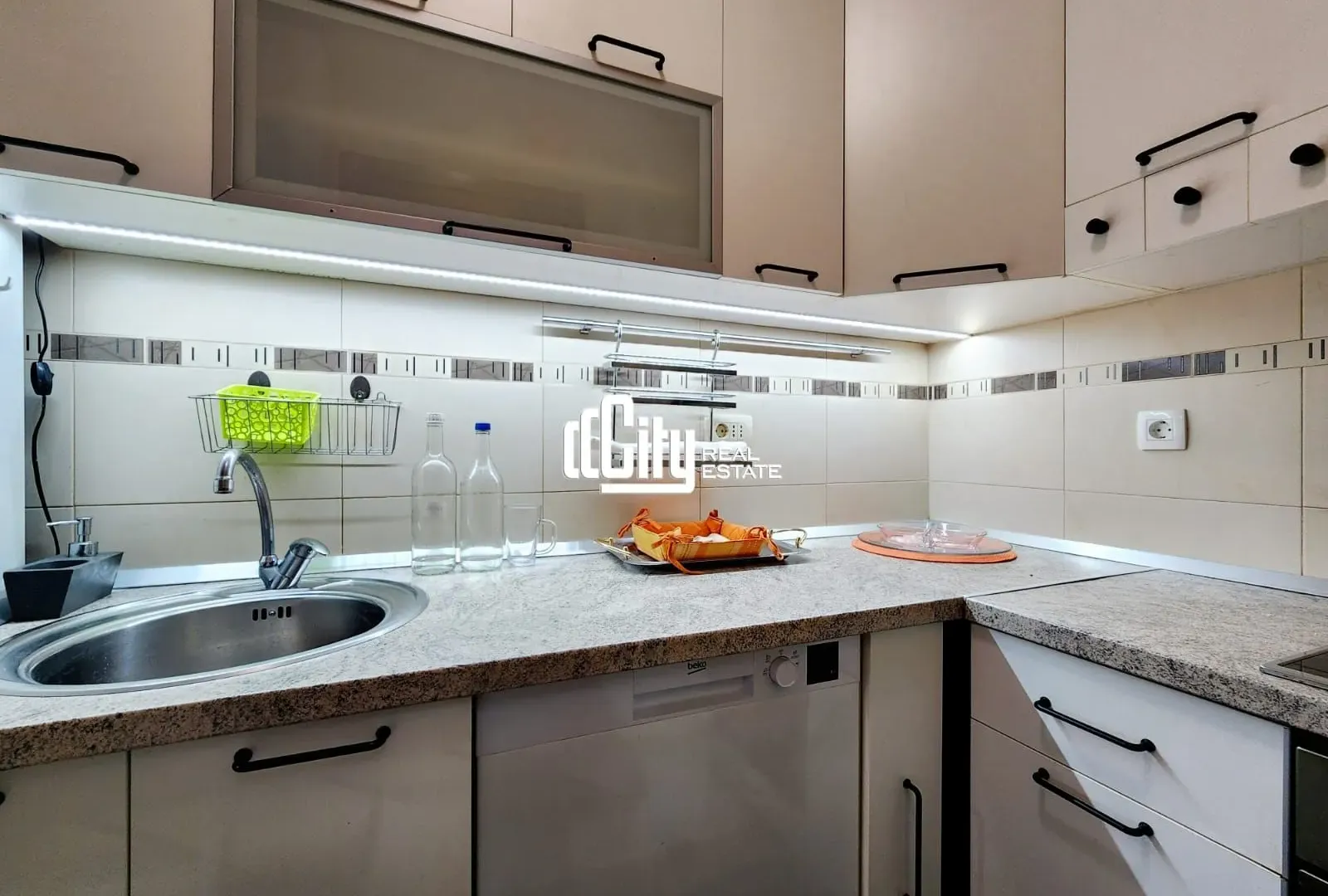 Sale, two bedroom apartment, 63m², Stari Aerodrom, Podgorica