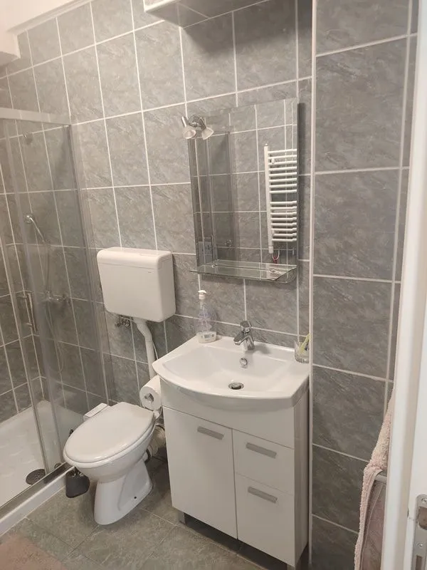 Prodaja, trosoban stan, 83m², Voždovac Sve Podlokacije, Beograd