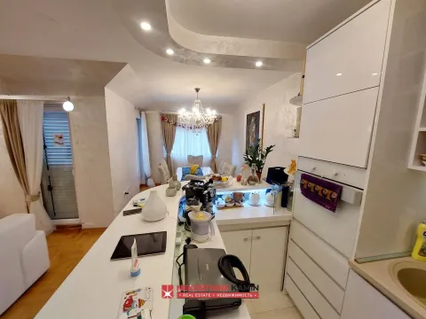 Sale, two bedroom apartment, 90m², Rozino, Budva - image 6