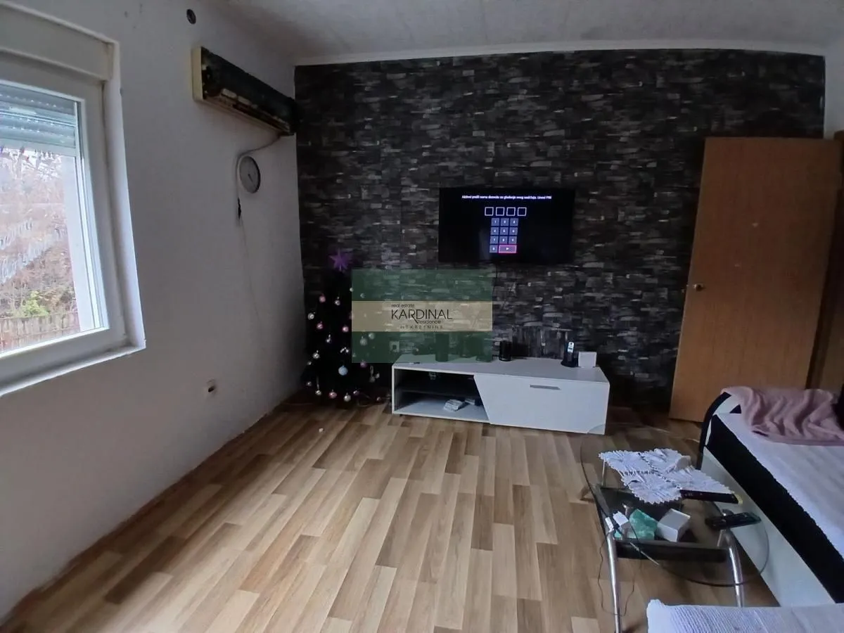 Prodaja, kuća, 330m², Topola, Srbija