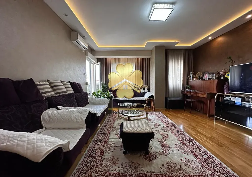 Izdavanje, trosoban stan, 95m², Zabjelo, Podgorica