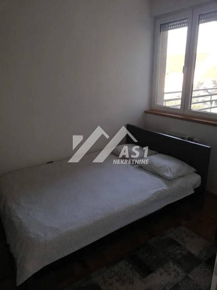 Izdavanje, jednosoban stan, 42m², Rotkvarija, Novi Sad Sve Podlokacije