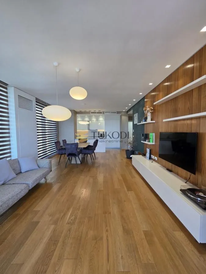 Sale, four bedroom apartment, 138m², Savski Venac, Beograd