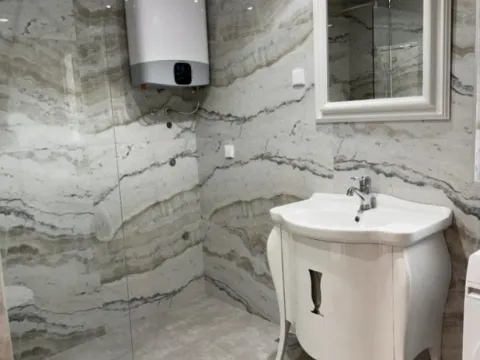 Izdavanje, trosoban stan, 100m², Podgorica, Crna Gora - image 9