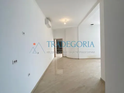 Prodaja, trosoban stan, 227m², Dobra Voda, Bar - image 11