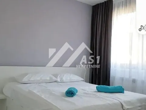 Rent, one bedroom apartment, 40m², Rotkvarija, Novi Sad Sve Podlokacije - image 4