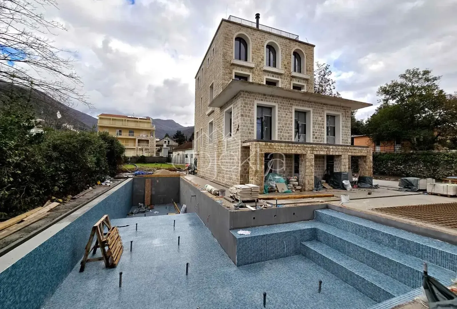 Prodaja, kuća, 374m², Tivat, Crna Gora