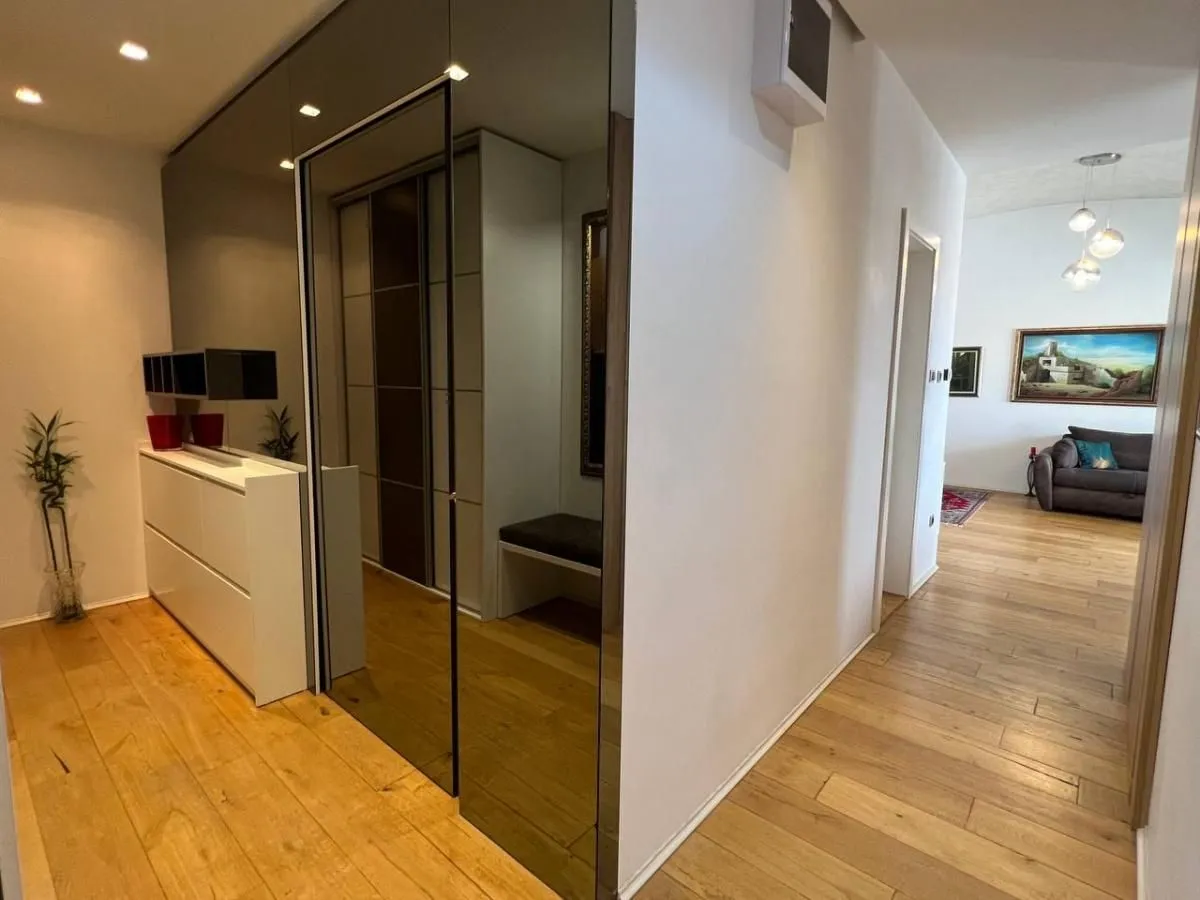 Prodaja, stan, 117m², Novi Sad Sve Podlokacije, Novi Sad