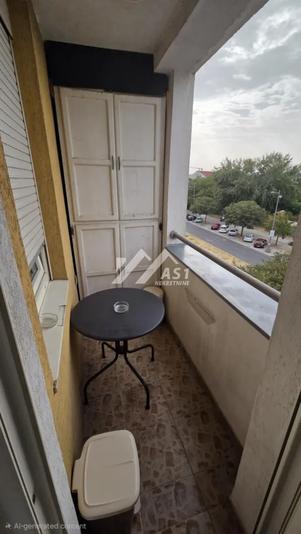 Izdavanje, dvosoban stan, 50m², Telep, Novi Sad Sve Podlokacije