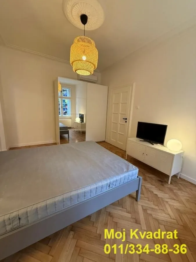 Izdavanje, trosoban stan, 70m², Stari Grad, Beograd
