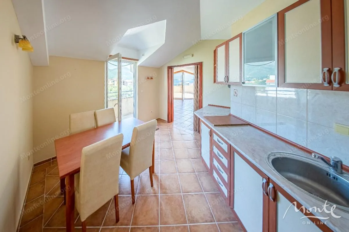 Prodaja, dvosoban stan, 84m², Bijela, Herceg Novi