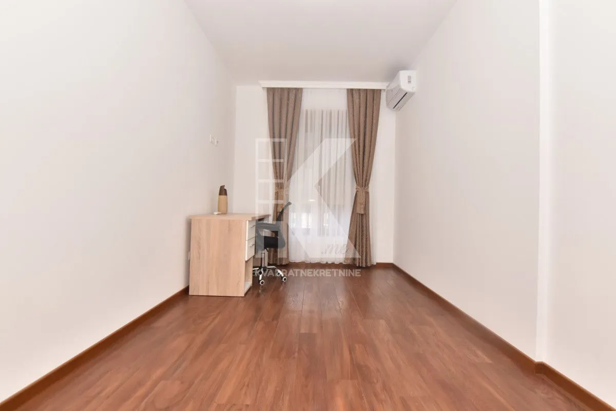 Rent, two bedroom apartment, 69m², Master Kvart, Podgorica