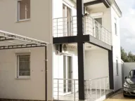 Izdavanje, kuća, 120m², Sutomore, Bar - image 1