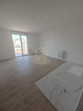 Sale, two bedroom apartment, 54m², Medijana, Niš - image 2