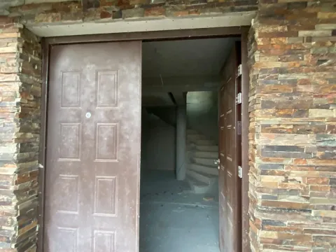 Prodaja, kuća, 393m², Budva, Crna Gora - image 7