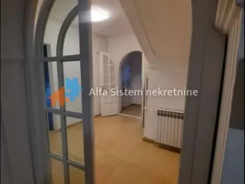 Rent, apartment, 250m², Neimar, Vračar Sve Podlokacije - image 10