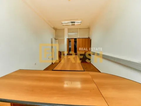 Rent, office space, 345m², Centar, Podgorica - image 32