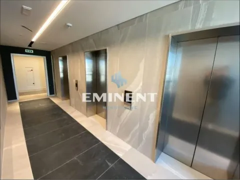 Izdavanje, trosoban stan, 88m², Savski Venac, Beograd - image 16