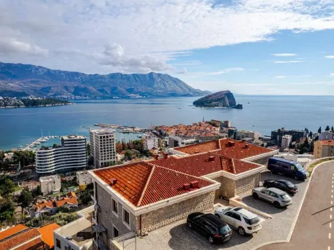 Prodaja, dvosoban stan, 73m², Centar, Budva - image 6