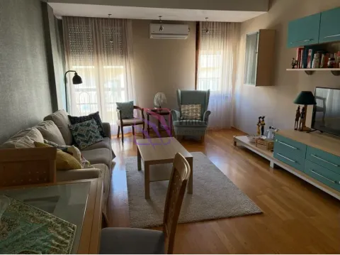 Izdavanje, jednosoban stan, 45m², Centar, Podgorica - image 1