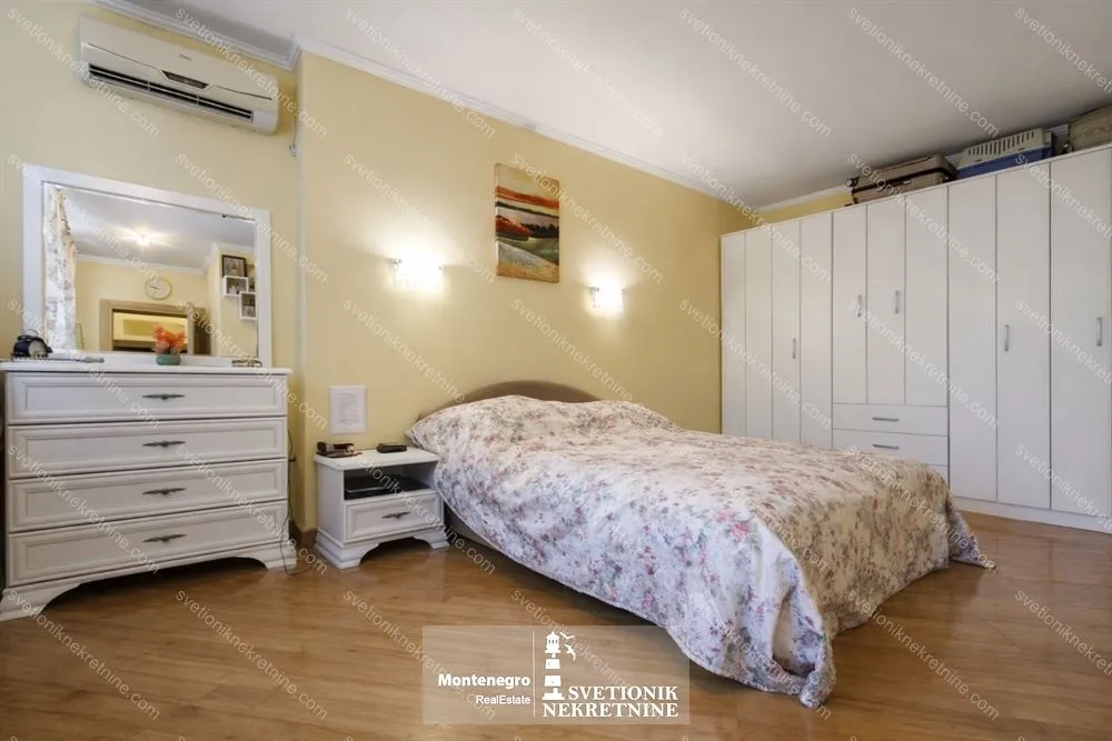 Prodaja, jednosoban stan, 60m², Centar, Podgorica