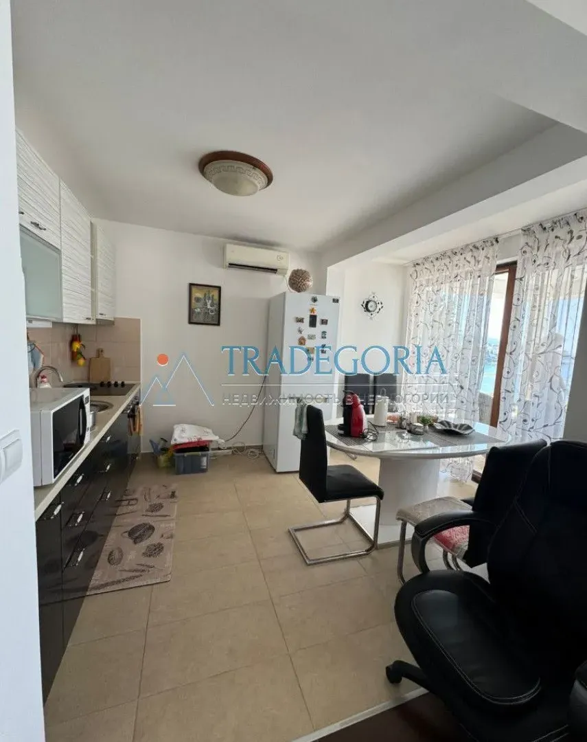 Prodaja, dvosoban stan, 81m², Dobra Voda, Bar