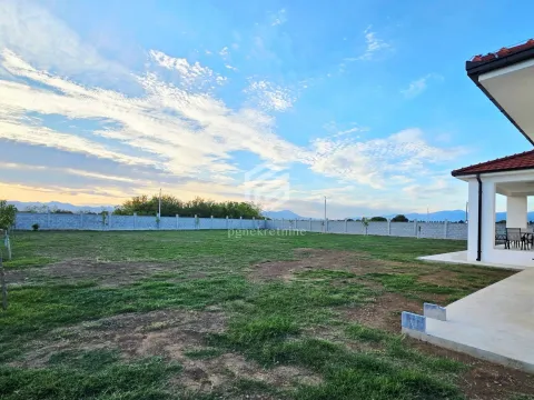 Rent, house, 190m², Golubac, Srbija - image 6