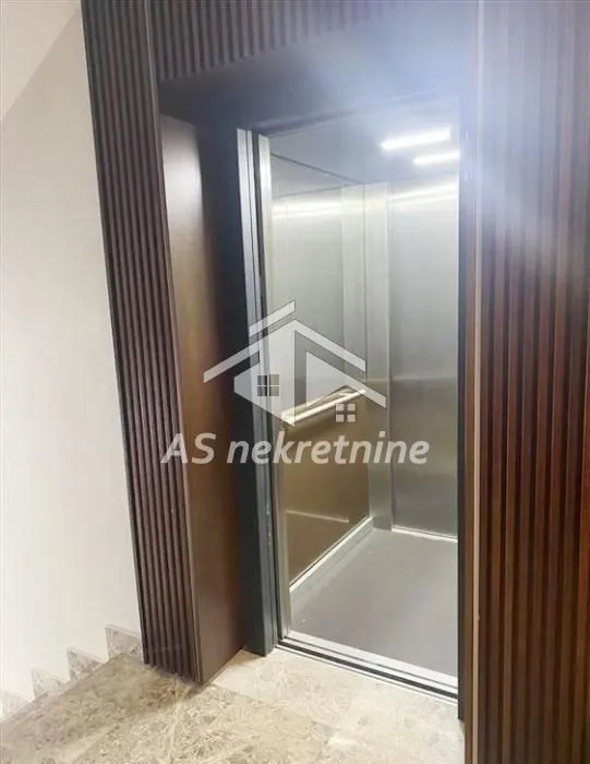 Rent, two bedroom apartment, 42m², Čubura, Beograd