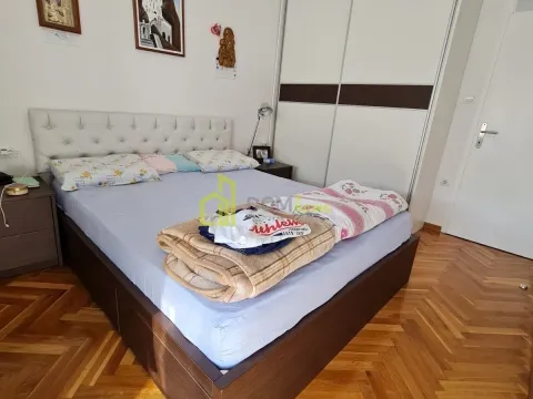 Rent, two bedroom apartment, 76m², Blok 6, Podgorica - image 4