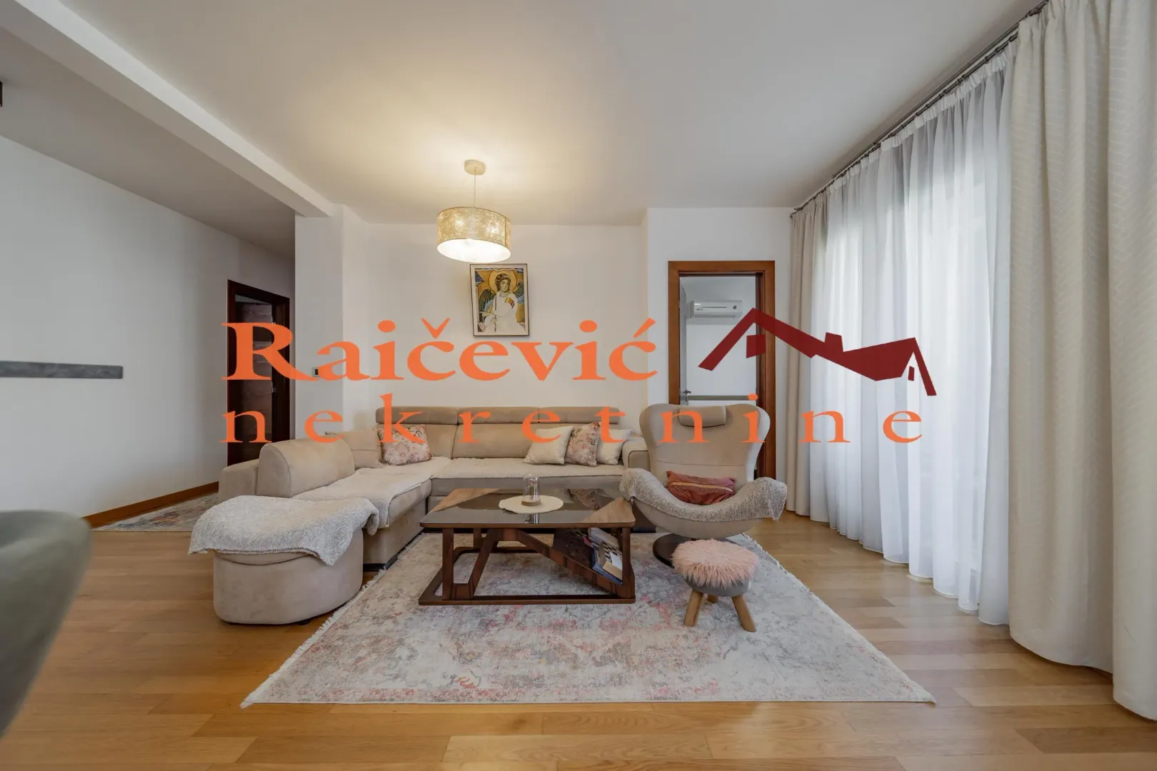 Prodaja, trosoban stan, 87m², Zvezdara Sve Podlokacije, Beograd