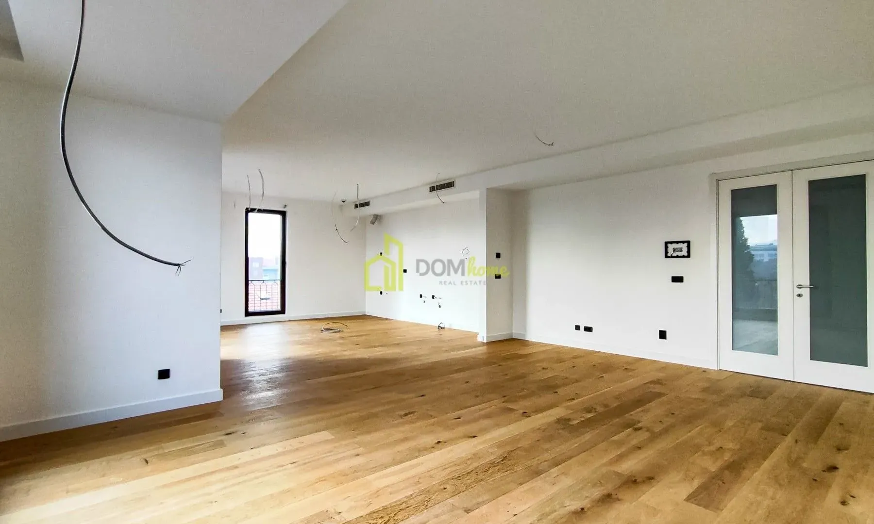 Rent, three bedroom apartment, 143m², Centar, Podgorica