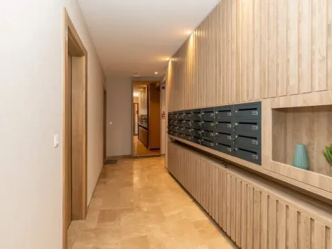 Prodaja, trosoban stan, 149m², Gospoština, Budva - image 16